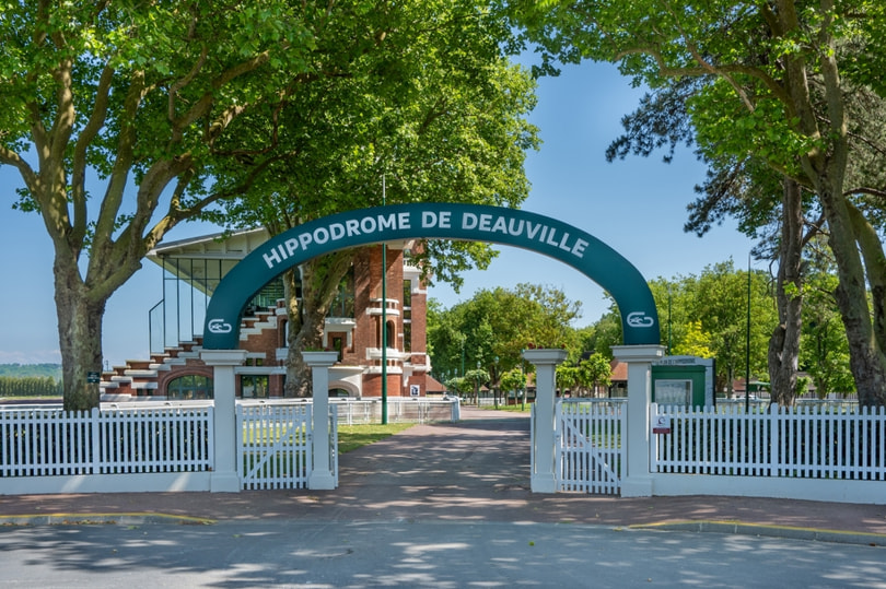 Hippodrome de deauville entrance